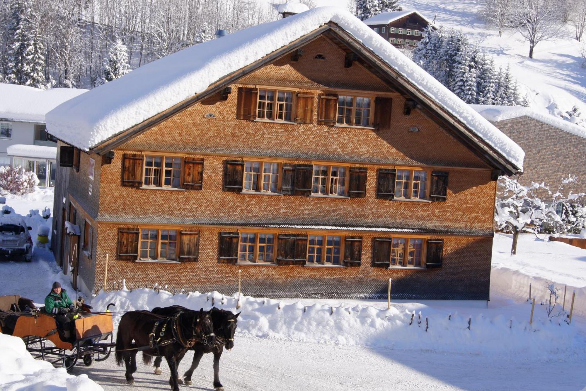 Naze'S Hus Mellau Hotel Екстериор снимка