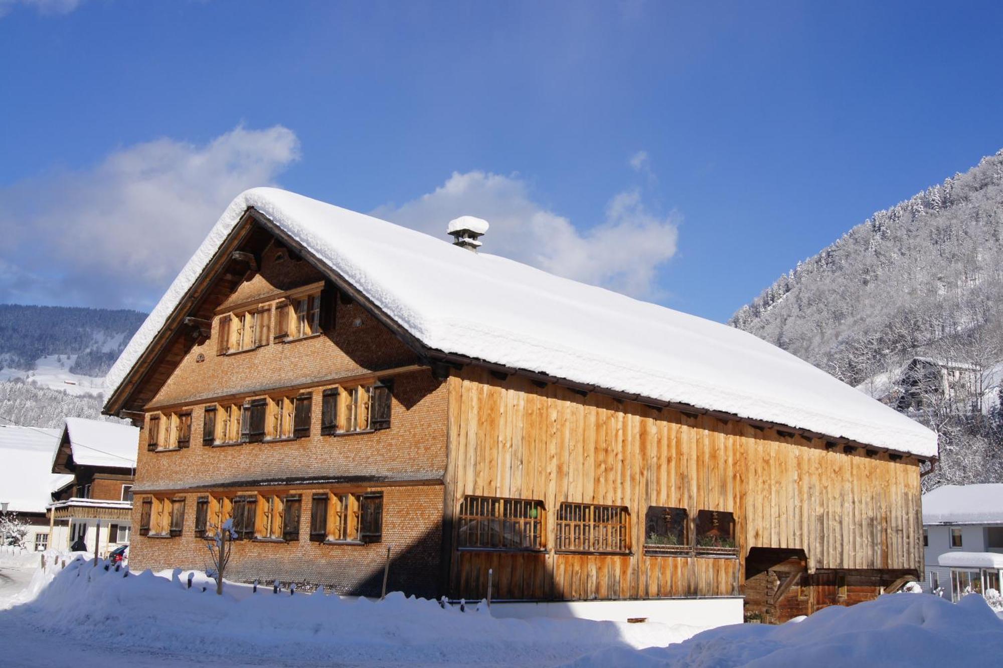 Naze'S Hus Mellau Hotel Екстериор снимка
